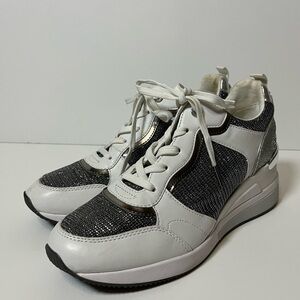 Michael Kors Crista Silver White Mixed Media Wedge Sneakers Glitter Women’s 9.5